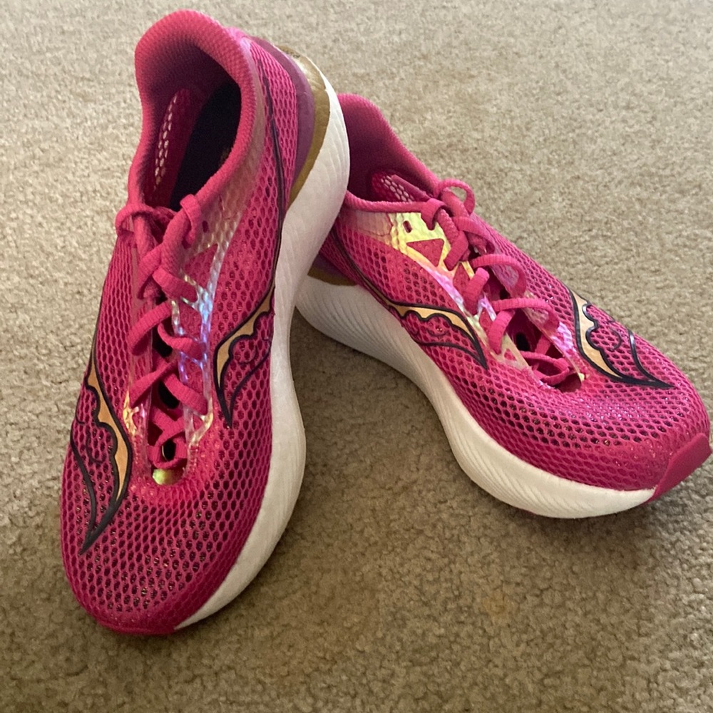 Women’s Saucony Endorphin Pro